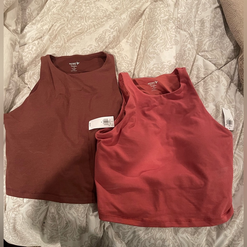 Old navy active sports bras. new with tags